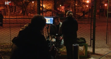 Ekipa HRT-a na setu s glavnim akterima treće sezone serije "Sram"
