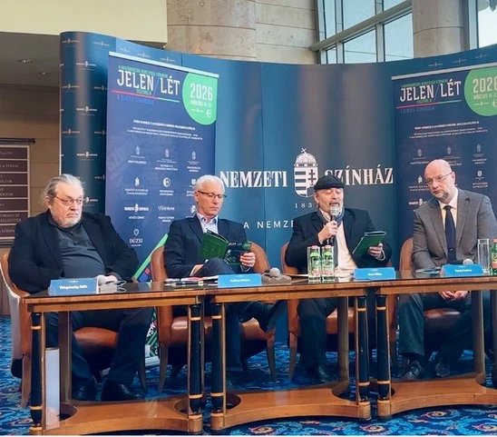 Ravnatelj Mađarskog Nacionalnog kazališta, Attila Vidnyánszky, Miklós Soltész, državni tajnik, organizator festivala, redatelj Milán Rusz, András Pataki , Foto: Neda Maretić//