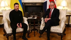 Volodimir Zelenski i Keir Starmer