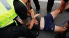 Britanska policija uhitila oko 150 ljudi