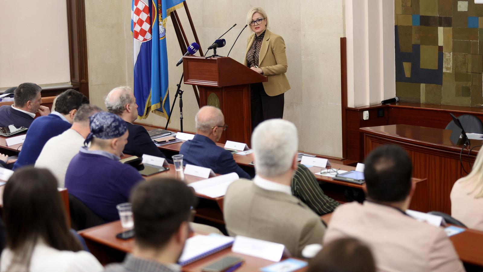 pxl 260226 147341260 20260226151338