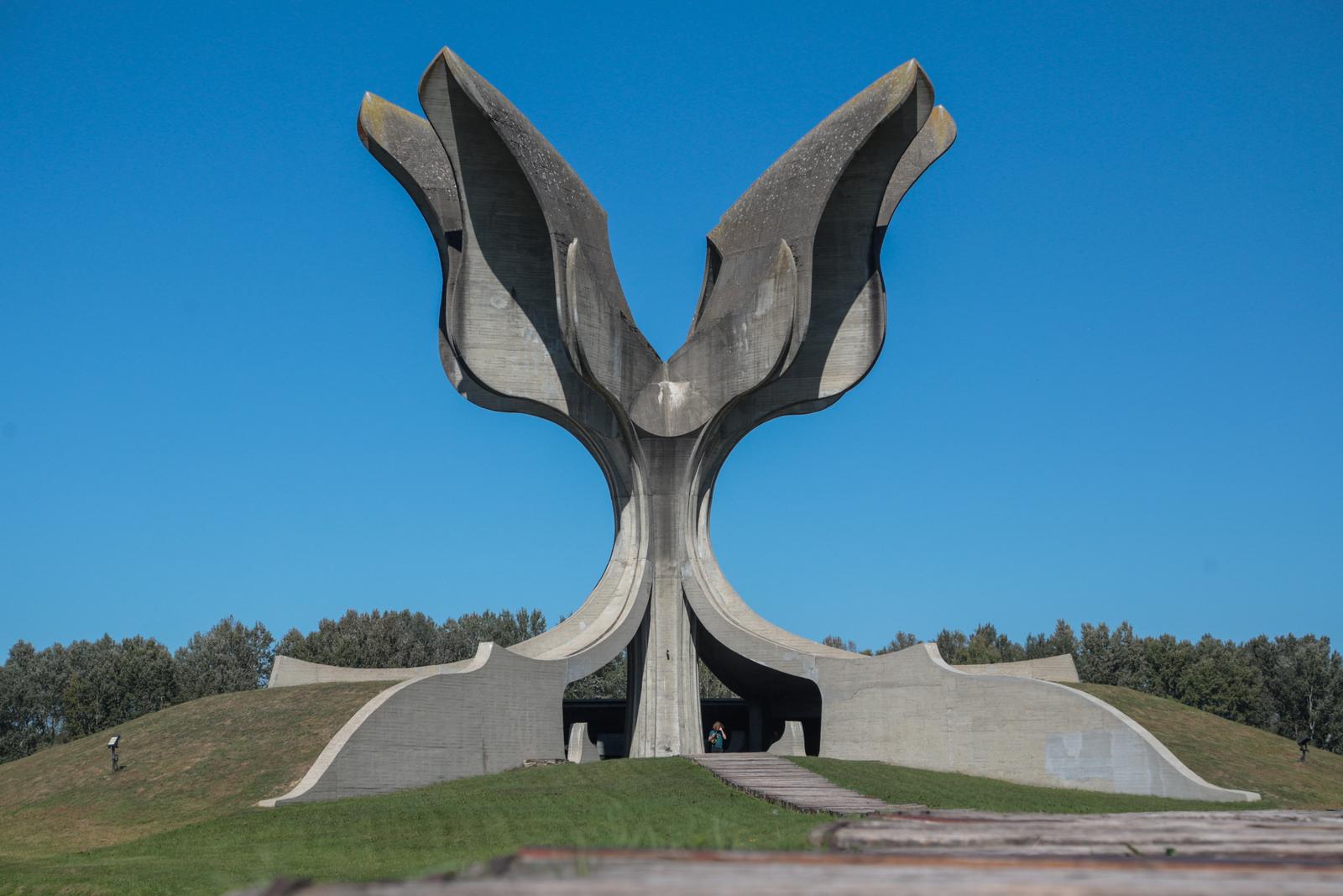 Brücke: Offene Fragen untersuchen; GLAS: Extrem gefährliche Stufen 1 pxl 190925 138676959 20251029113932