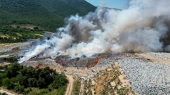 Veliki požar u Mostaru na odlagalištu otpada, zrak opasan za disanje, Foto: Denis Kapetanovic/PIXSELL