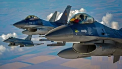 Višenamjenski avion F-16