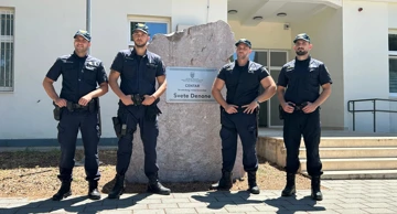 Četvorica hrabrih policajaca