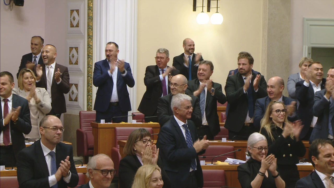 HDZ plješće premijeru Plenkoviću