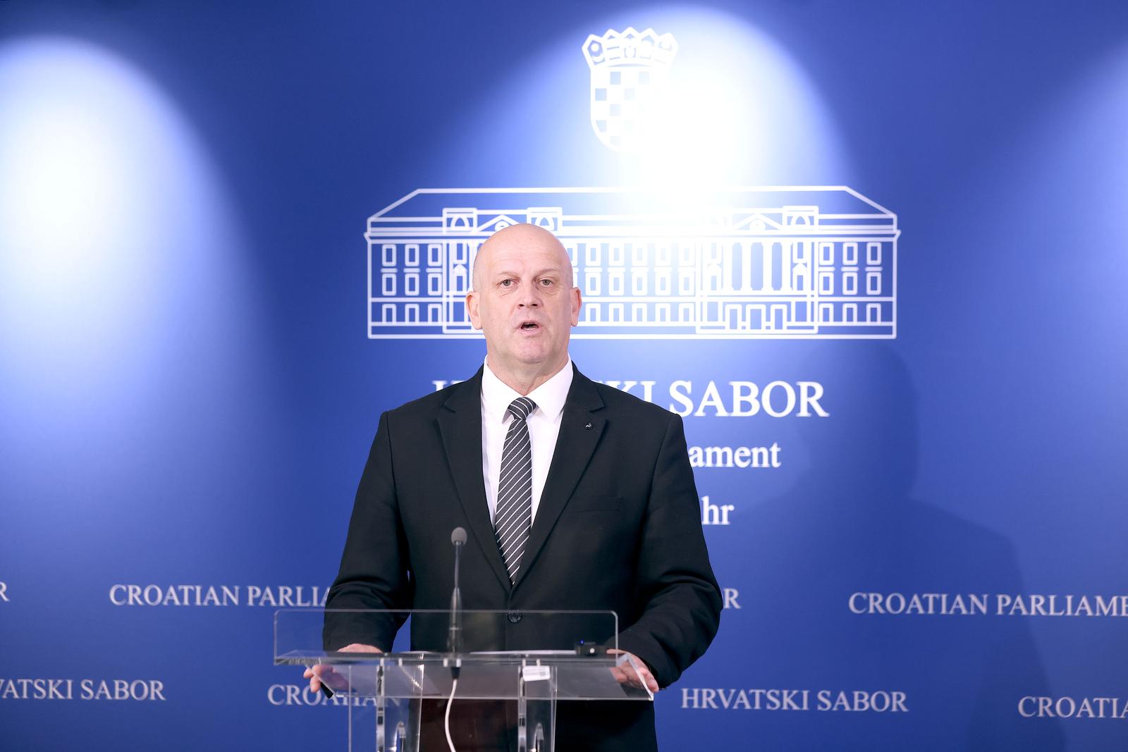 pxl 160426 150140069 20260416122036