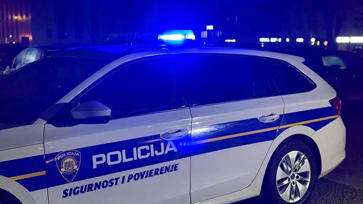 Split: 57-jähriger Mann wegen Bedrohung eines Journalisten festgenommen 1 policija 20260511074952
