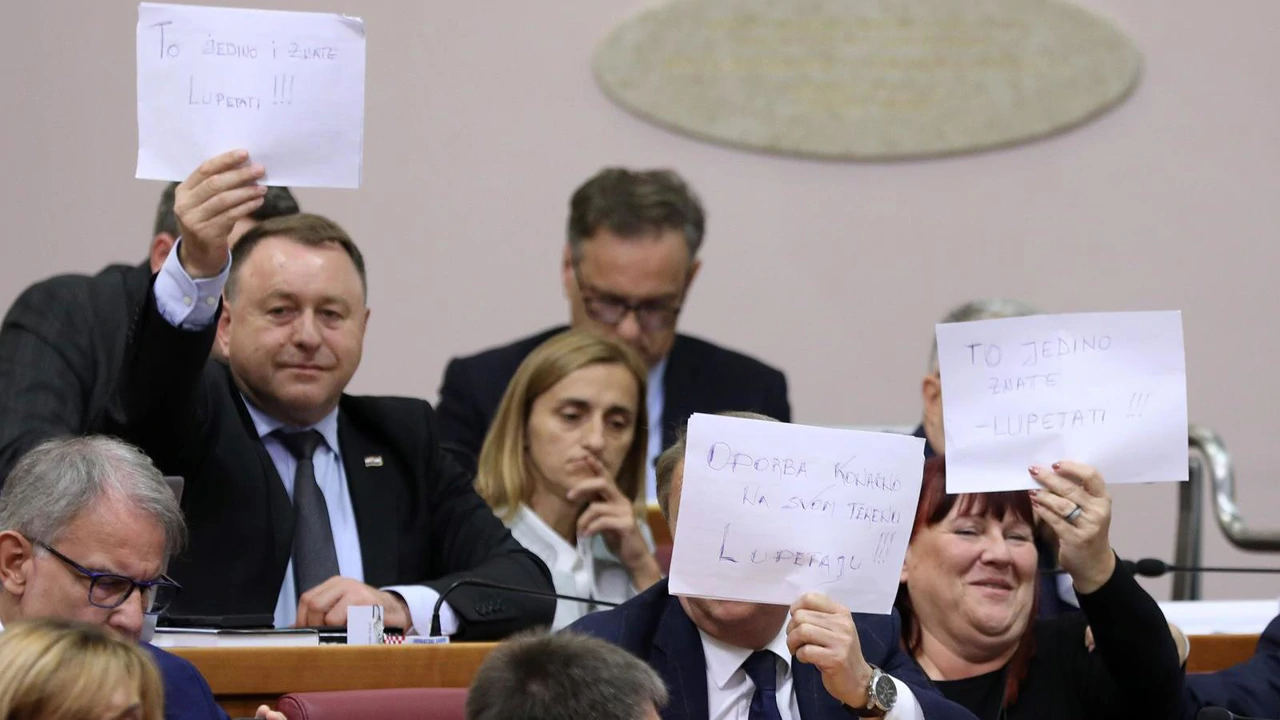 HDZ odgovorio oporbi