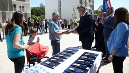 Dodijeljeni ključevi stanova u kojemu će privremeno živjeti stradalnici potresa 