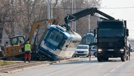 Bager udario u tramvaj 