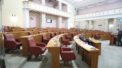 Sabor minutom šutnje obilježio Međunarodni dan borbe protiv nasilja nad ženama