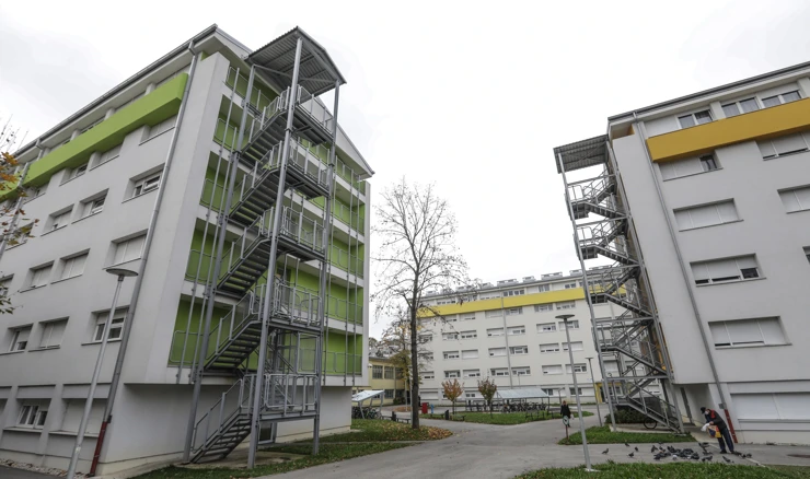 Studentski dom Cvjetno naselje