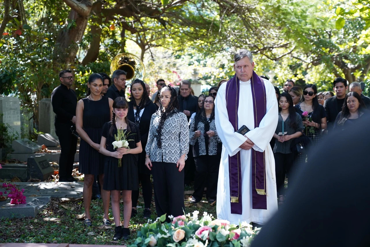 Četvrtak, 12. veljače na Prvom, Foto: Velvet: Novo carstvo/serija