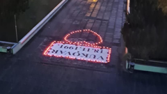 Djelatnici KB Dubrava zapalili lampione za žrtve Vukovara i Škabrnje, Foto: KB Dubrava /HRT