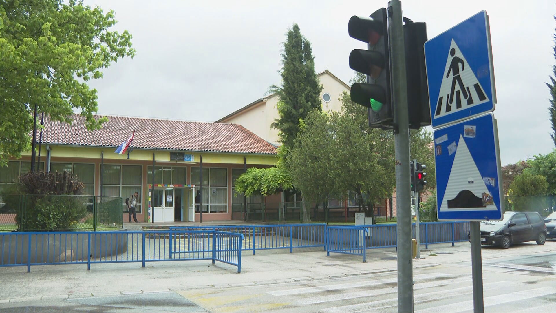 Schülerkonflikt an Schule in Trilj, Tränengaseinsatz 6 st3 trilj skola suzavac itt dobrota frame 213 20250523100118
