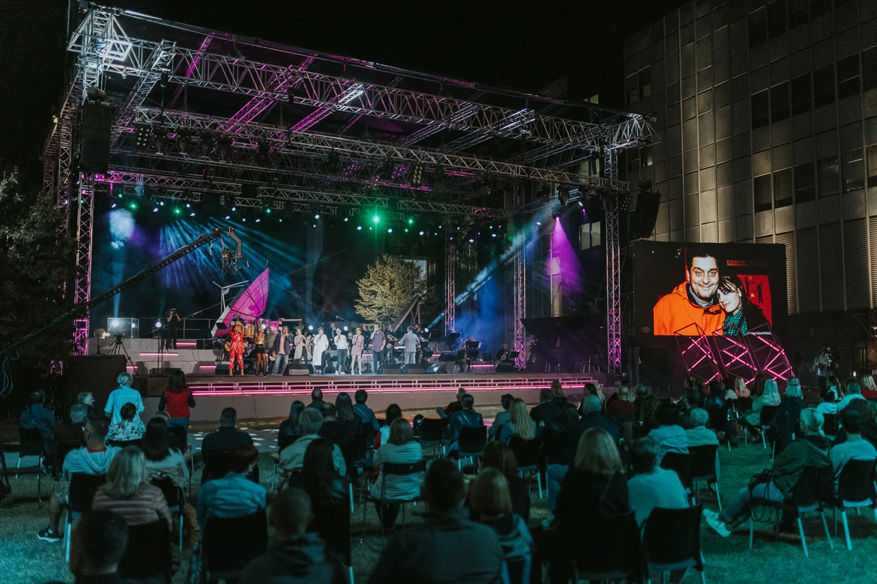 Tribute to Dino Dvornik na Sunčanoj strani Prisavlja, Foto: Samir Cerić Kovačević//