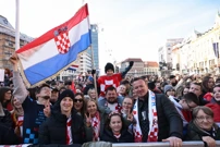 Navijači uoči dolaska rukometaša, Foto: Neva Žganec/PIXSELL