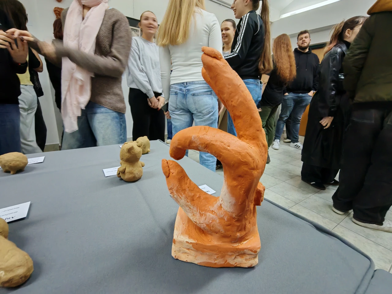 Umjetnička izložba, Foto: Neven Knežević/HRT Radio Osijek