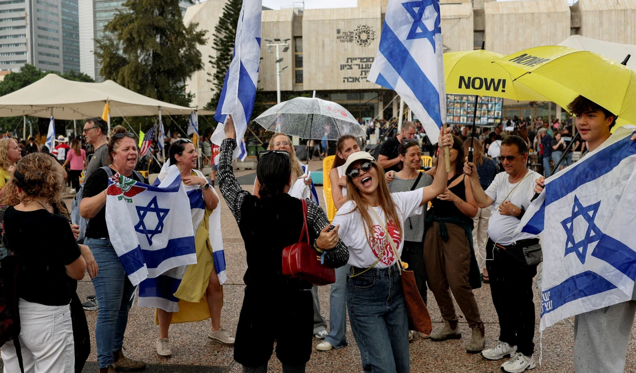Slavlje na ulicama Tel Aviva, Foto: Ronen Zvulun/Reuters