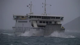 Prekid katamarskih linija zbog juga