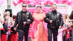 Zagreb: Modna revija na Cvjetnom trgu u povodu projekta "Sačuvajmo zdrave dojke"