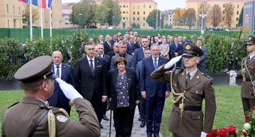 Izaslanstva Sabora i Vlade odali počast Blagi Zadri