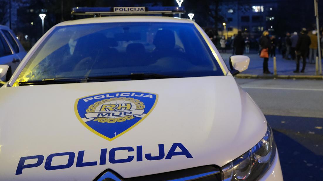 pxl 271121 90855299 20260101135128