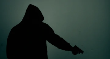 Maskirani razbojnik opljačkao kladionicu