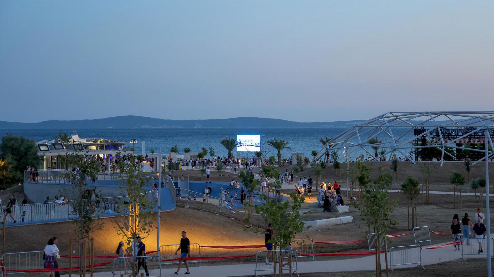 Die Einwohner von Split begrüßen endlich den neuen Strand von Žnjan 4 pxl 220625 134579901 20250622103624