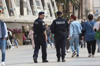 Policija na rivi, Foto:  Ivana Ivanovic /PIXSELL