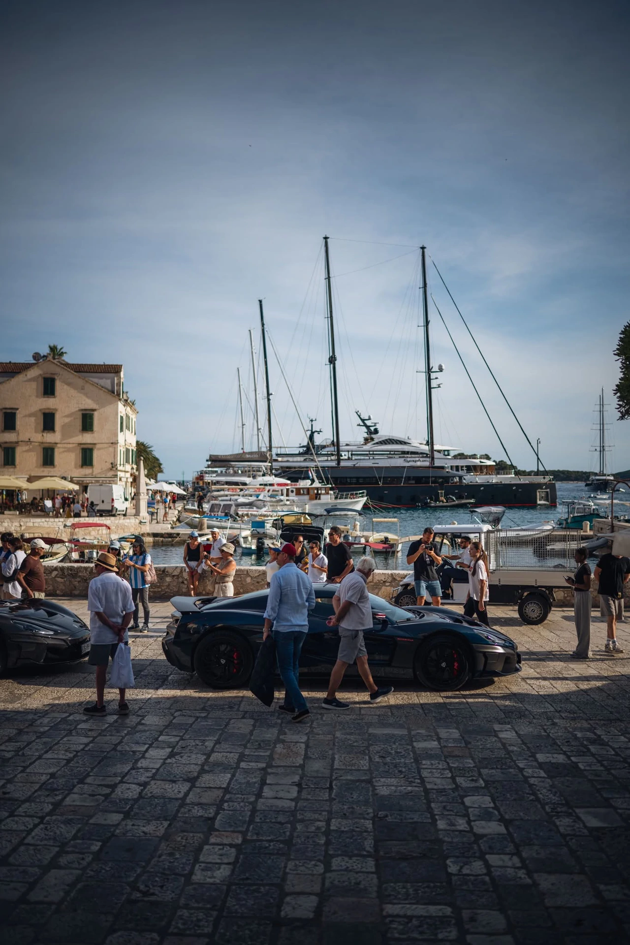 Rimac Nevera auf der Insel Hvar, Foto: -/Rimac Group