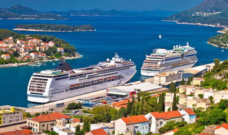 Kruzeri kod Dubrovnika