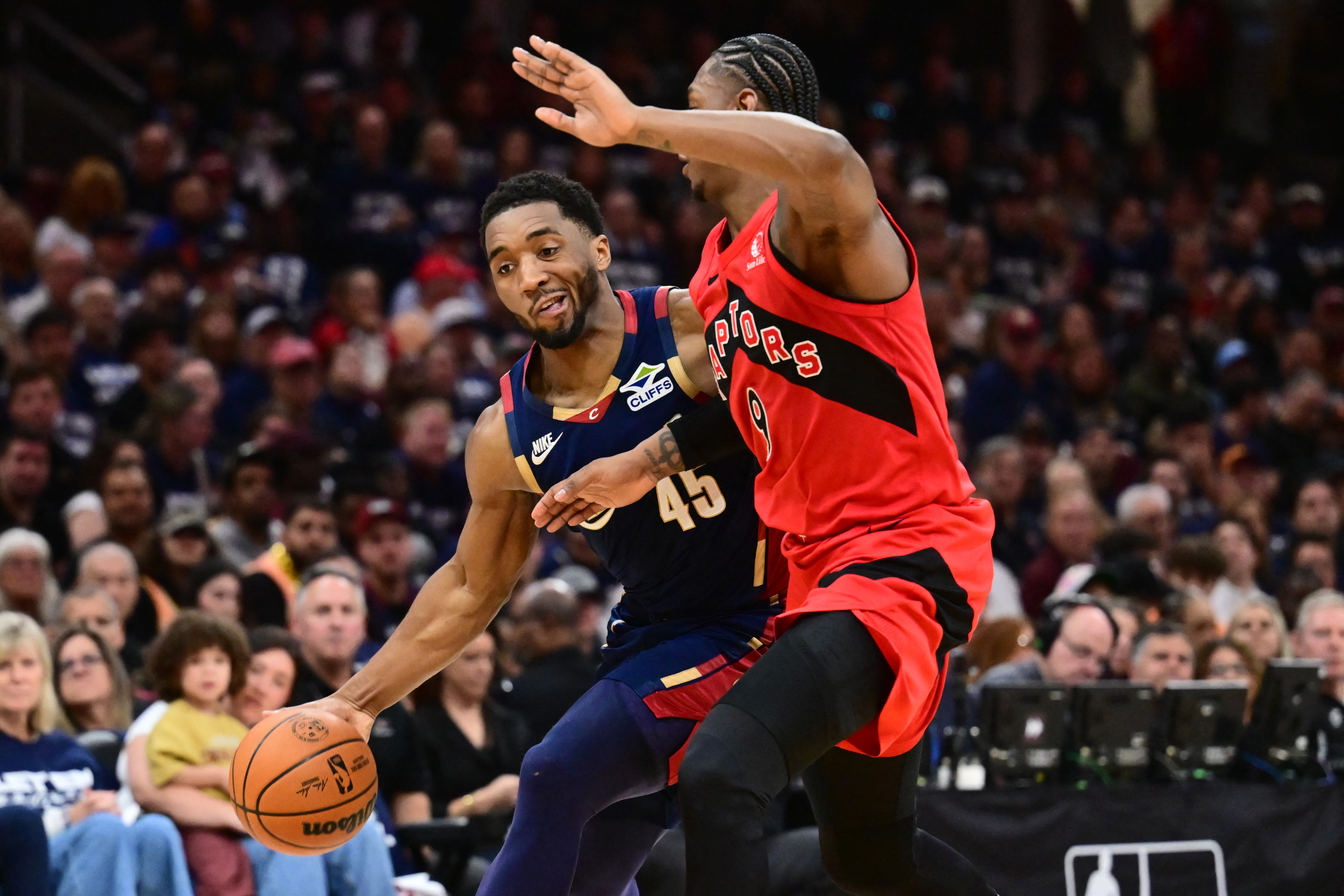 2026 04 18t183156z 1731173829 mt1usatoday28758934 rtrmadp 3 nba playoffs toronto raptors at cleveland cavaliers 20260418200429