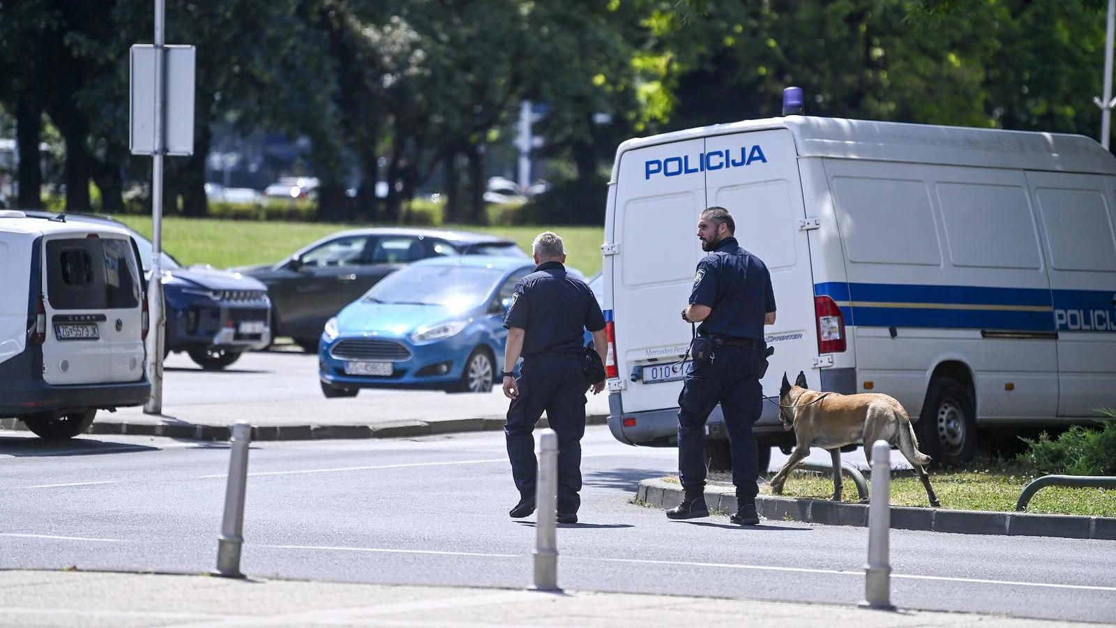 Nove dojave o bombama u više zagrebačkih škola