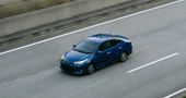 Automobil