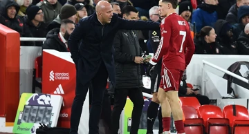 Arne Slot i Florian Wirtz