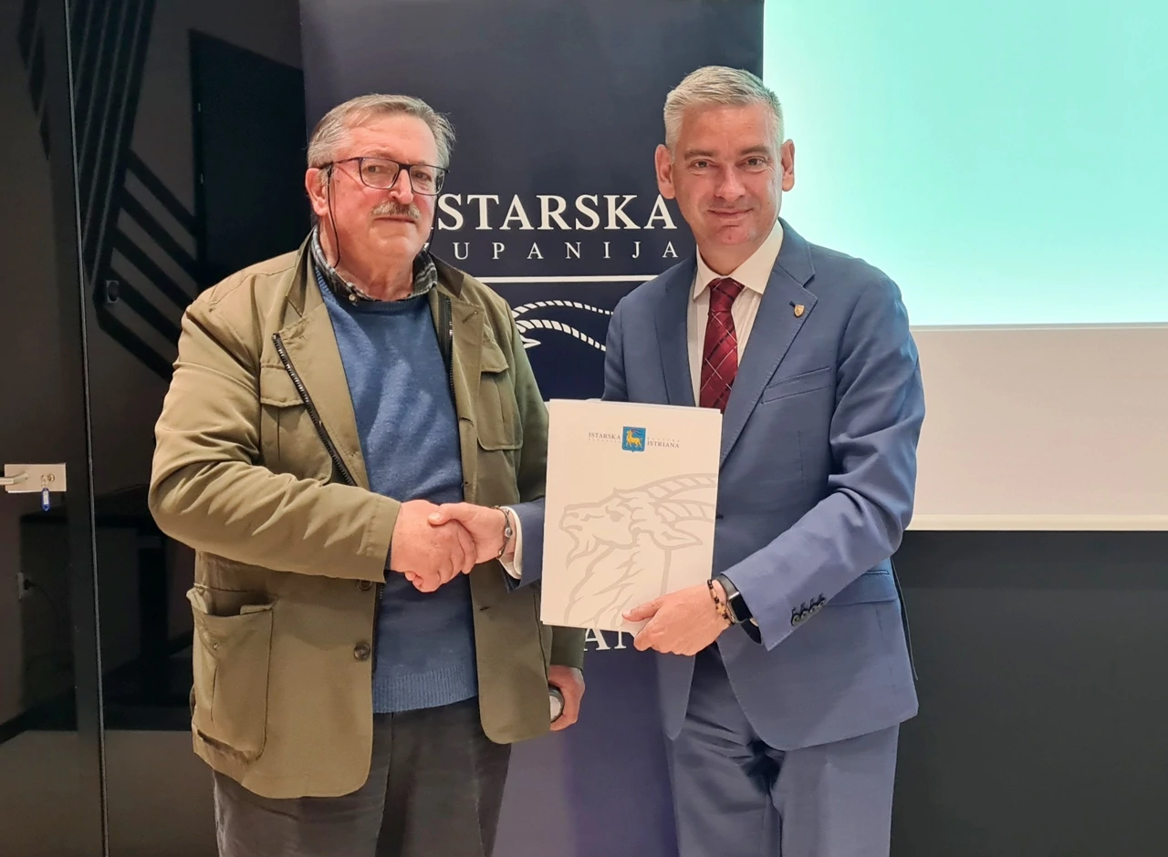 Načelnik Općine Grožnjan Claudio Stocovaz i župan Boris Miletić