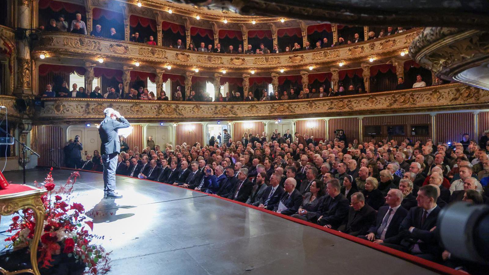 pxl 110226 146326070 20260211120149