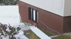 Oštećena kuća u potresu, Foto: Regionalni dnevnik/HRT