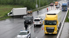 Istraga protiv vozača kamiona koji je skrivio smrt dviju sestara na obilaznici
