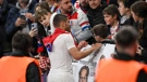 Andrej Kramarić s navijačima u Pragu