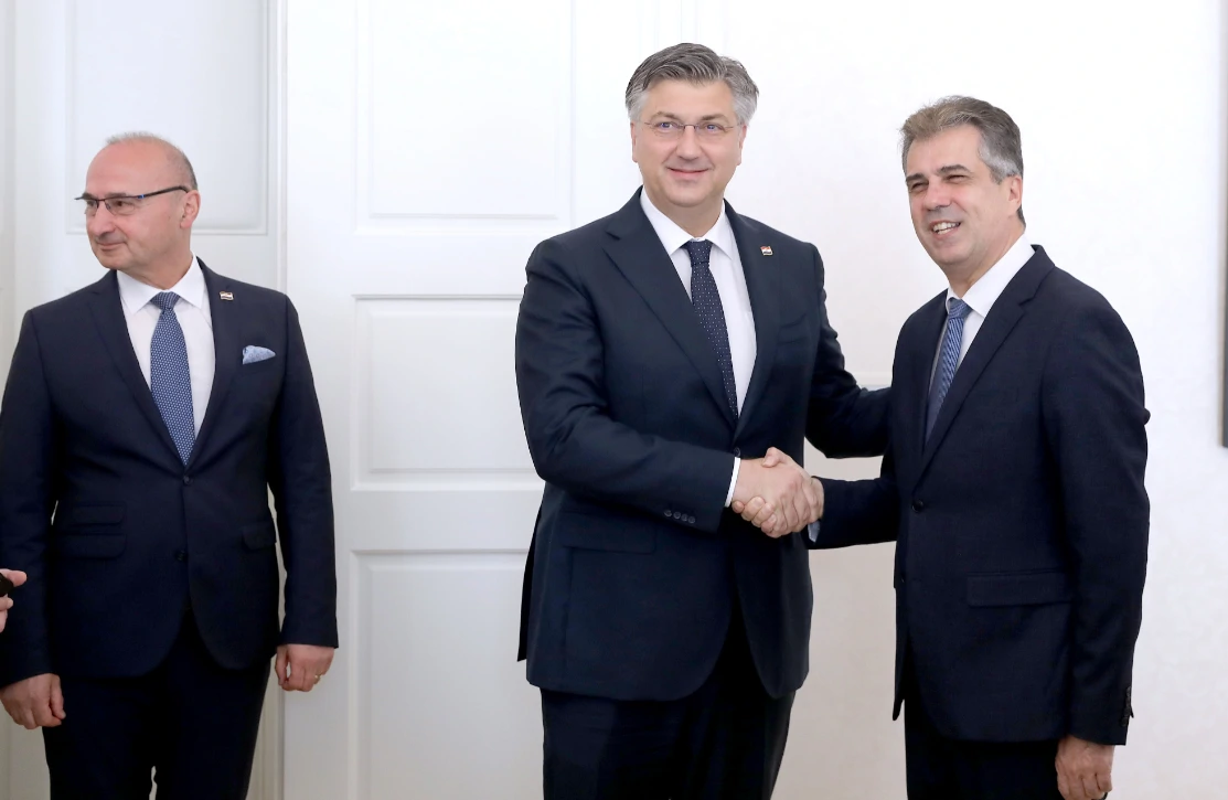 Gordan Grlić Radman, Andrej Plenković i Eli Cohen , Foto: Patrik Macek  /PIXSELL 