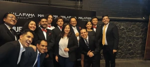 Rorka Barberich con el elenco del teatro / Rorka Barberich s kazališnom postavom , Foto: Gustavo Martínez//