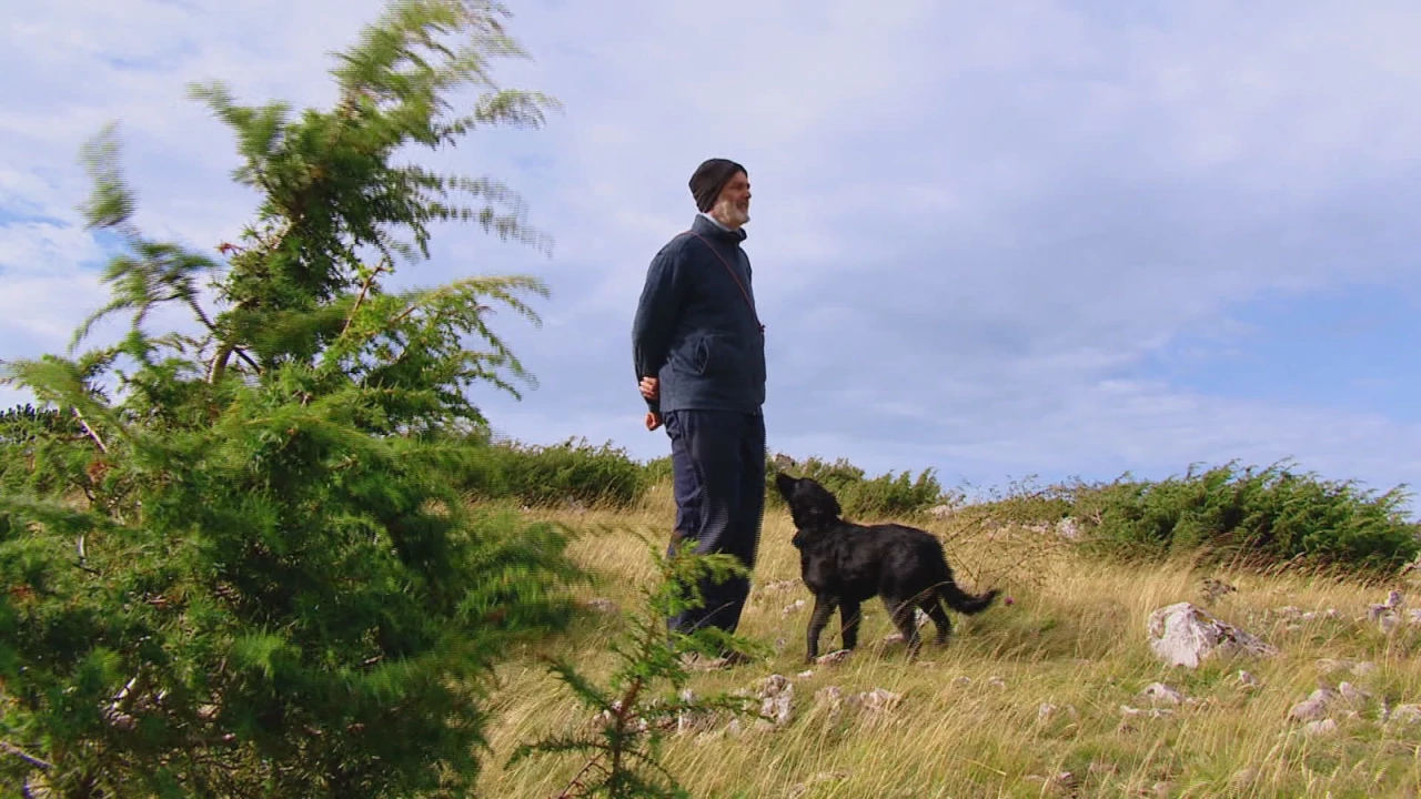 Četvrtak, 24. ožujka na Trećem, Foto: Mirko Zrinšćak "Budi sretan kad forma nema kraja"/dokumentarac