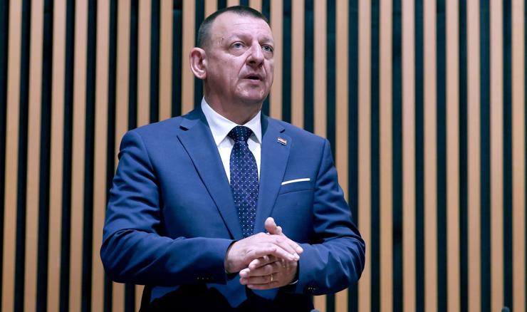 Zagrebački HDZ: Kekinima više od 200.000 eura javnog novca, a drugima drže lekcije