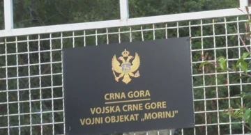 Hrvatski šef diplomacije posjetio logor Morinj i odao počast