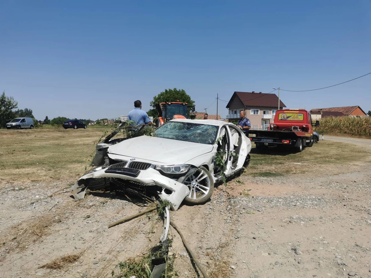 U nesreći u Sikirevcima poginula tri mladića , Foto: Ines Milanković/HRT
