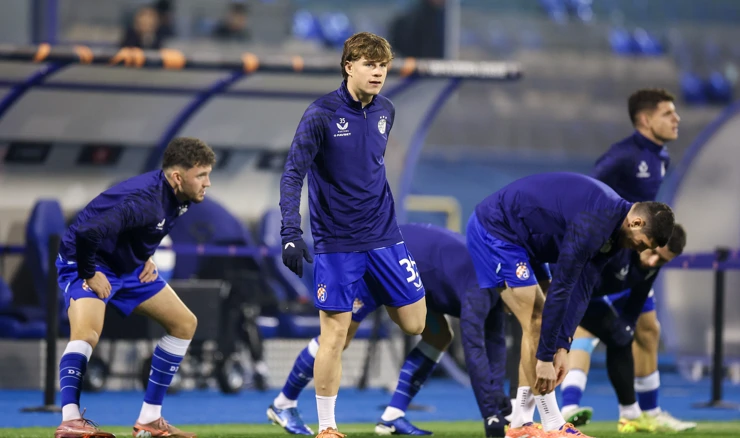 Zagrijavanje uoči utakmice