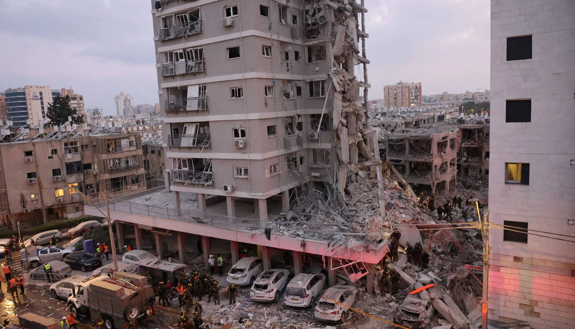 Izrael upozorava iranske civile da se evakuiraju